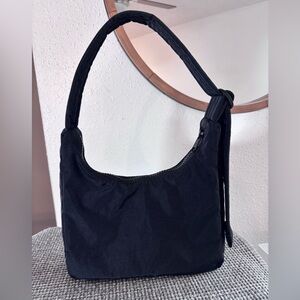 BAGGU Mini Nylon Shoulder Bag